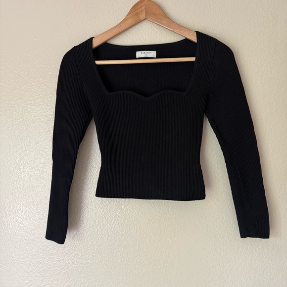 Babaton Tops - Babaton Black Long Sleeve Top